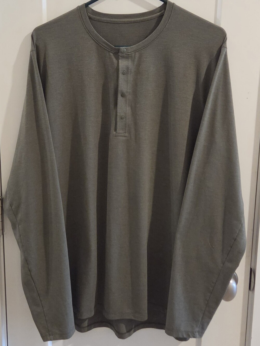Lululemon Reinstate Long-Sleeve Snap-Button Henley Shirt - Size XXL  Olive Green